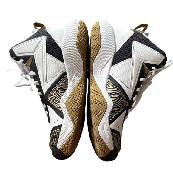 Moolah Press Break V2 Mid Top Youth Basketball Shoe 7 Black White Gold Sporty - Picture 6 of 10